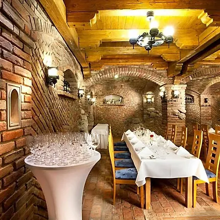 Celnice 4* Břeclav