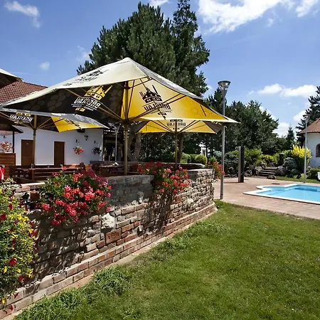 Garni Celnice 4*