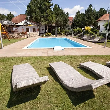 Garni Celnice 4* Breclav