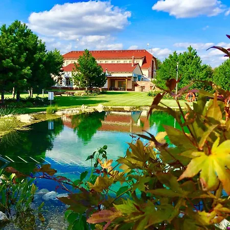 Hotel Garni Celnice 4*